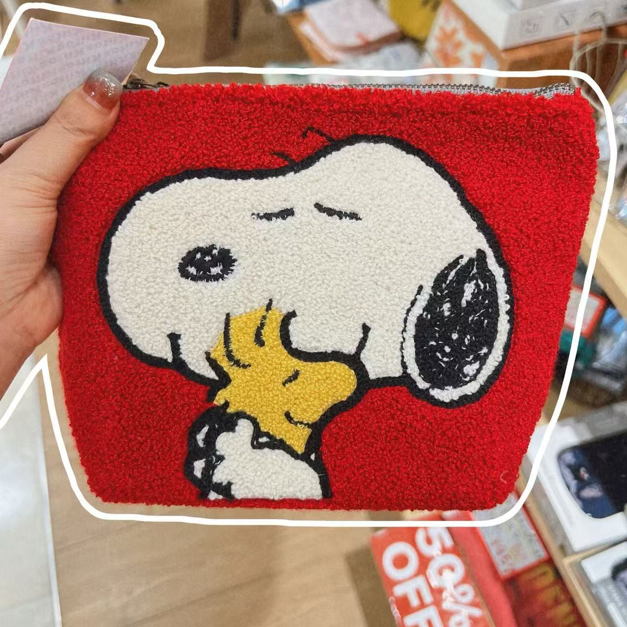 Piórnik z haftem Snoopy Anime, – Embroidery Online recenzja i cena